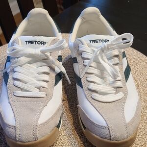 Tretorn Rawlins White, Gray Suede Sneakers with Green Accents Size 7